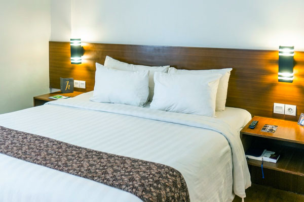 Motel - About Maxim III Motel - Maxim hotel near iconic NRG Stadium